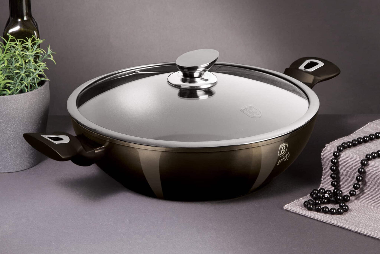 Berlinger Haus Metallic Line Shiny Black Edition Wok s víkem, 30 cm