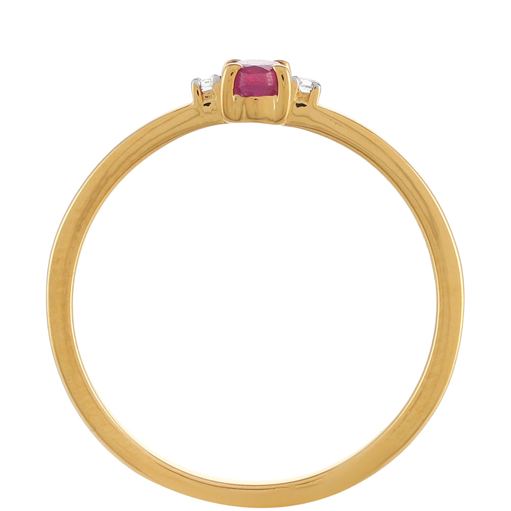 Pozlacené Stříbro 925/1000 - Prsten s Thajským Rubínem a Bílým Topazem - Karátové číslo: 0.37. přibližná hmotnost: 1.48 gramů