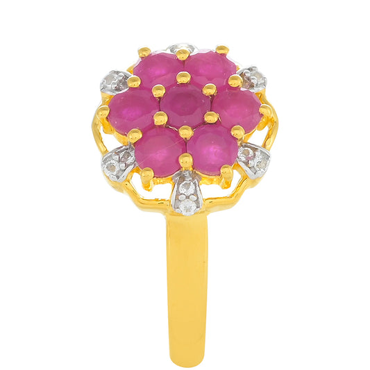 Pozlacené Stříbro 925/1000 - Prsten s Thajským Rubínem a Bílým Topazem - Karátové číslo: 1.26. přibližná hmotnost: 2.87 gramů