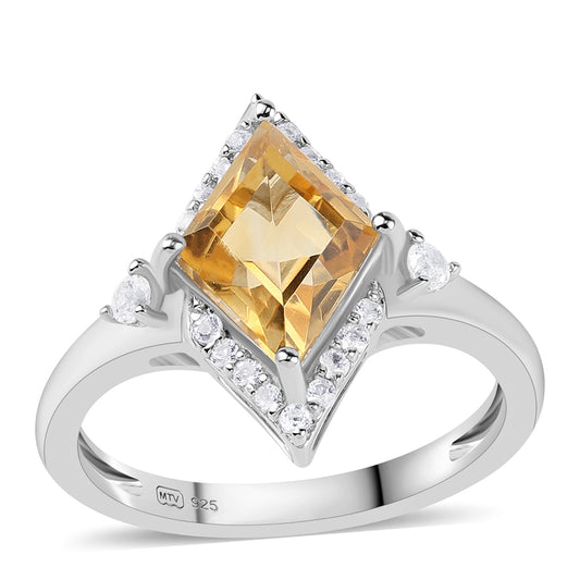 Stříbro 925/1000 - Prsten s Citrínem a Bílým Topazem - Karátové číslo: 2.26. přibližná hmotnost: 3.65 gramů