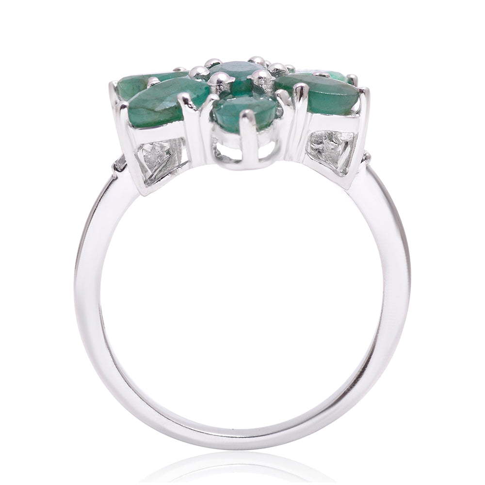 Stříbro 925/1000 - Prsten s Brazilským Smaragdem a Bílým Topazem - Karátové číslo: 3.16. přibližná hmotnost: 3.96 gramů