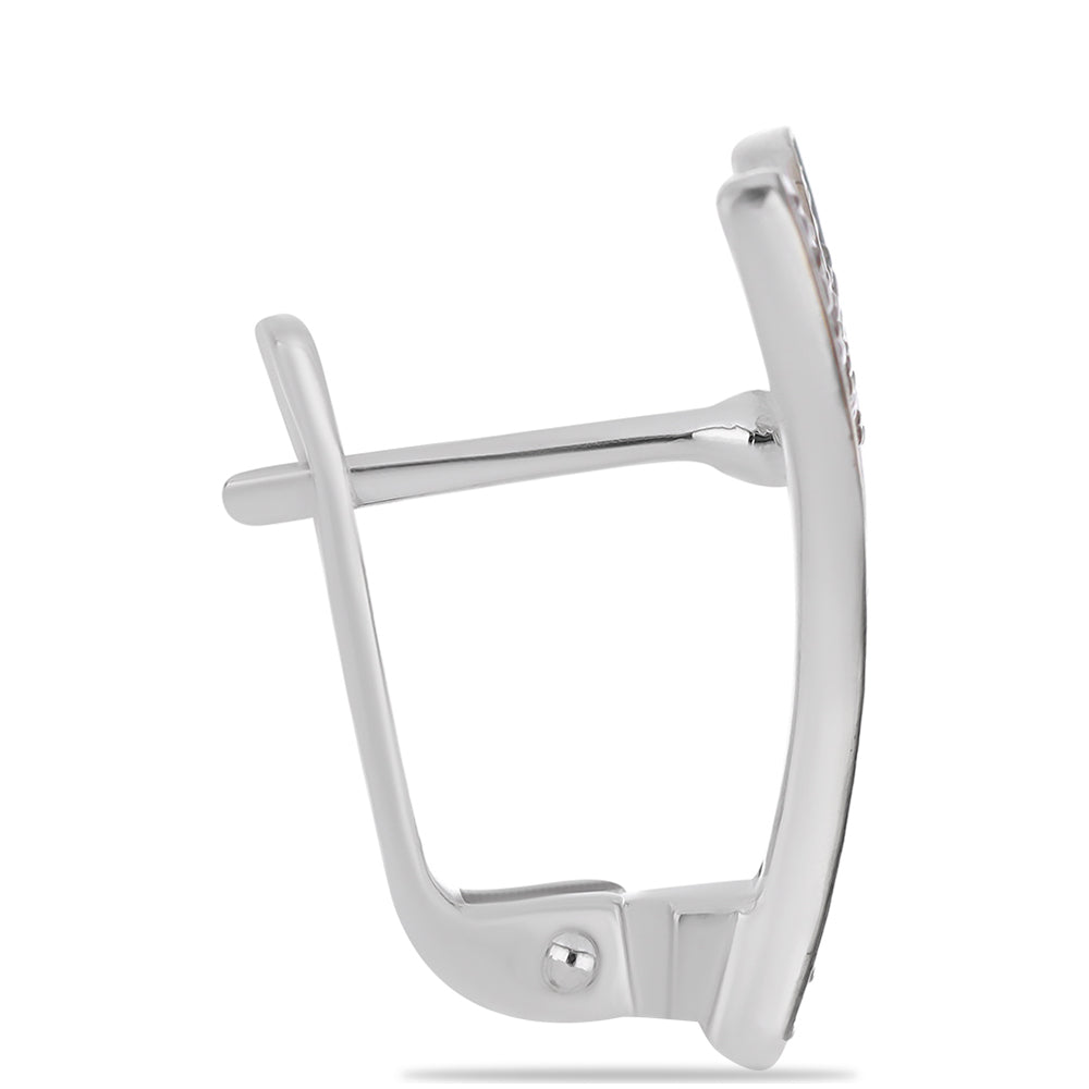 Stříbro 925/1000 - Náušnice se Zeleným Diamantem - Karátové číslo: 0.18. přibližná hmotnost: 3.03 gramů