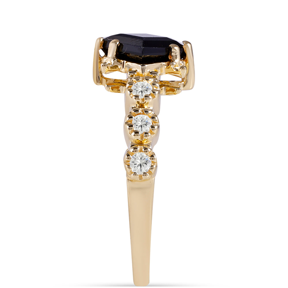 Pozlacené Stříbro 925/1000 - Prsten s Černým Turmalínem z Pelmadulla a Bílým Topazem - Karátové číslo: 1.55. přibližná hmotnost: 3.27 gramů