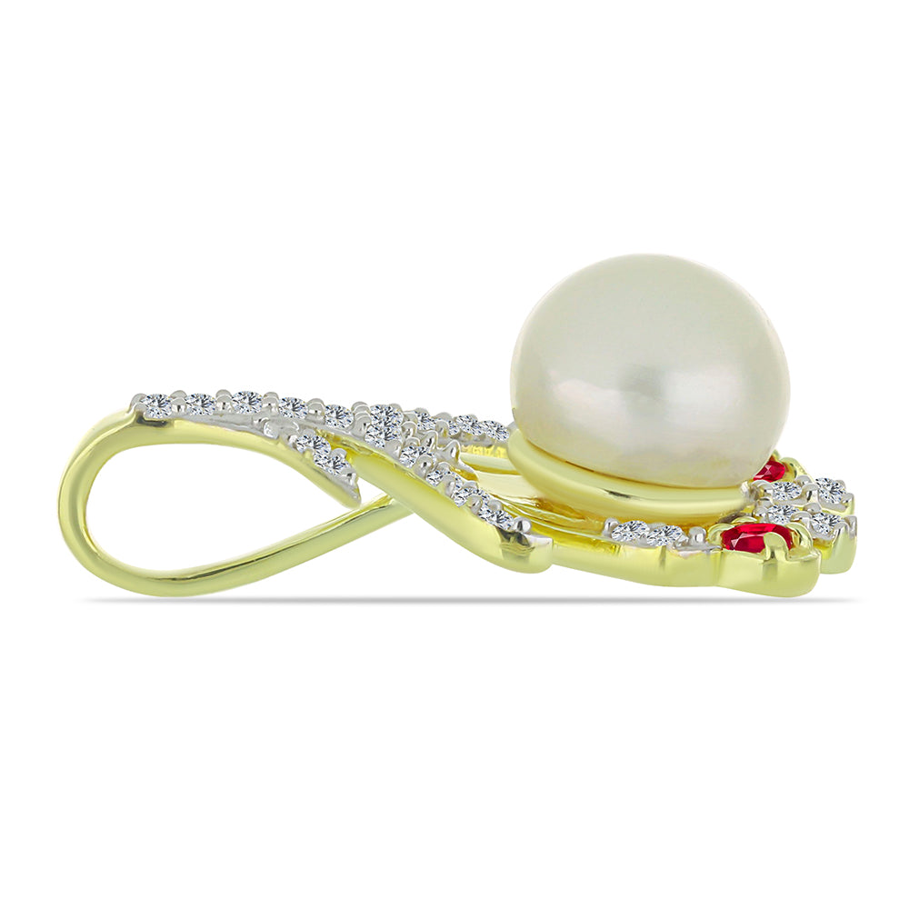 Pozlacené Stříbro 925/1000 - Přívěsek s Bílou Sladkovodní Perlou a Madagaskarským Rubínem - Karátové číslo: 3.12. přibližná hmotnost: 2.54 gramů