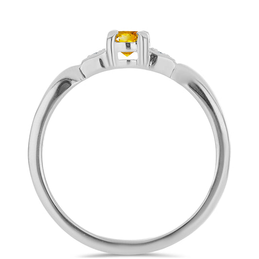 Stříbro 925/1000 - Prsten s Uralským Citrínem a Bílým Topazem - Karátové číslo: 0.25. přibližná hmotnost: 2.24 gramů