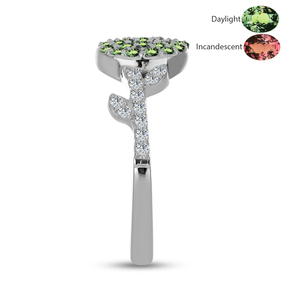 Stříbro 925/1000 - Prsten s Přírodním Alexandritem a Bílým Topazem - Karátové číslo: 0.63. přibližná hmotnost: 2.94 gramů