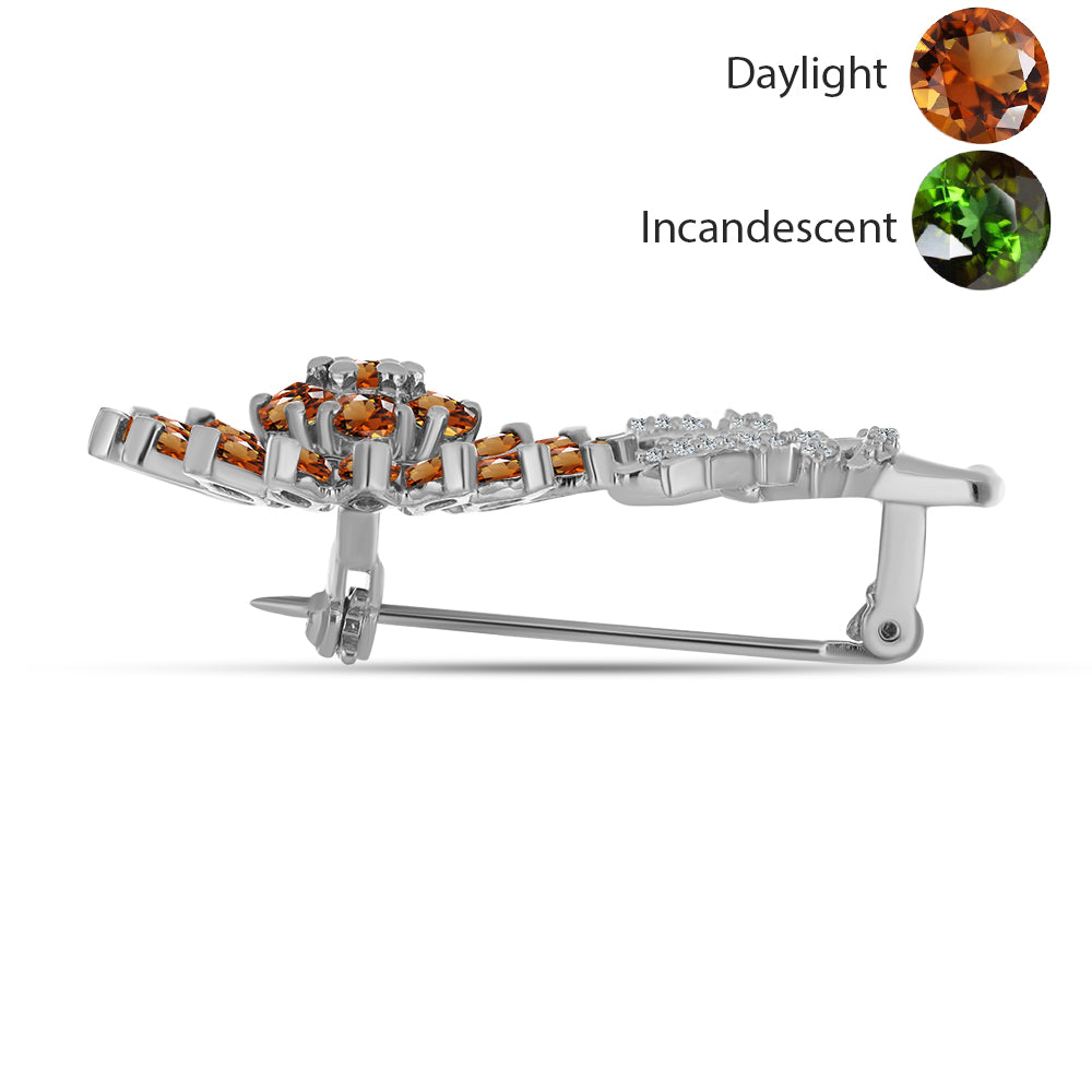 Stříbrný Brož s Certifikovaný Anatolským zultanitem pěstovaný v laboratoři a Bílým Topazem