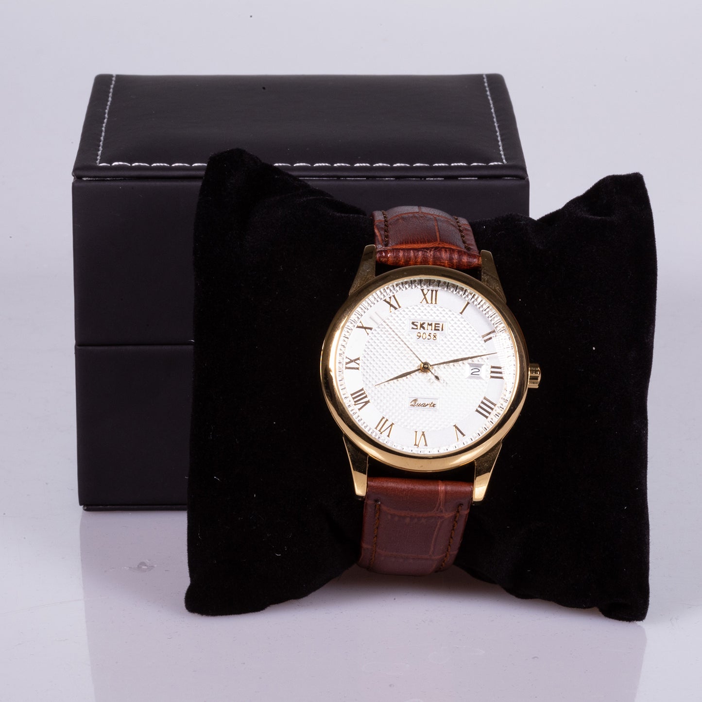 Hodinky z Ušlechtilé Oceli se Světle Béžovým Ciferníkem a Hnědým Koženým Řemínkem | -80% Akce na Šperky