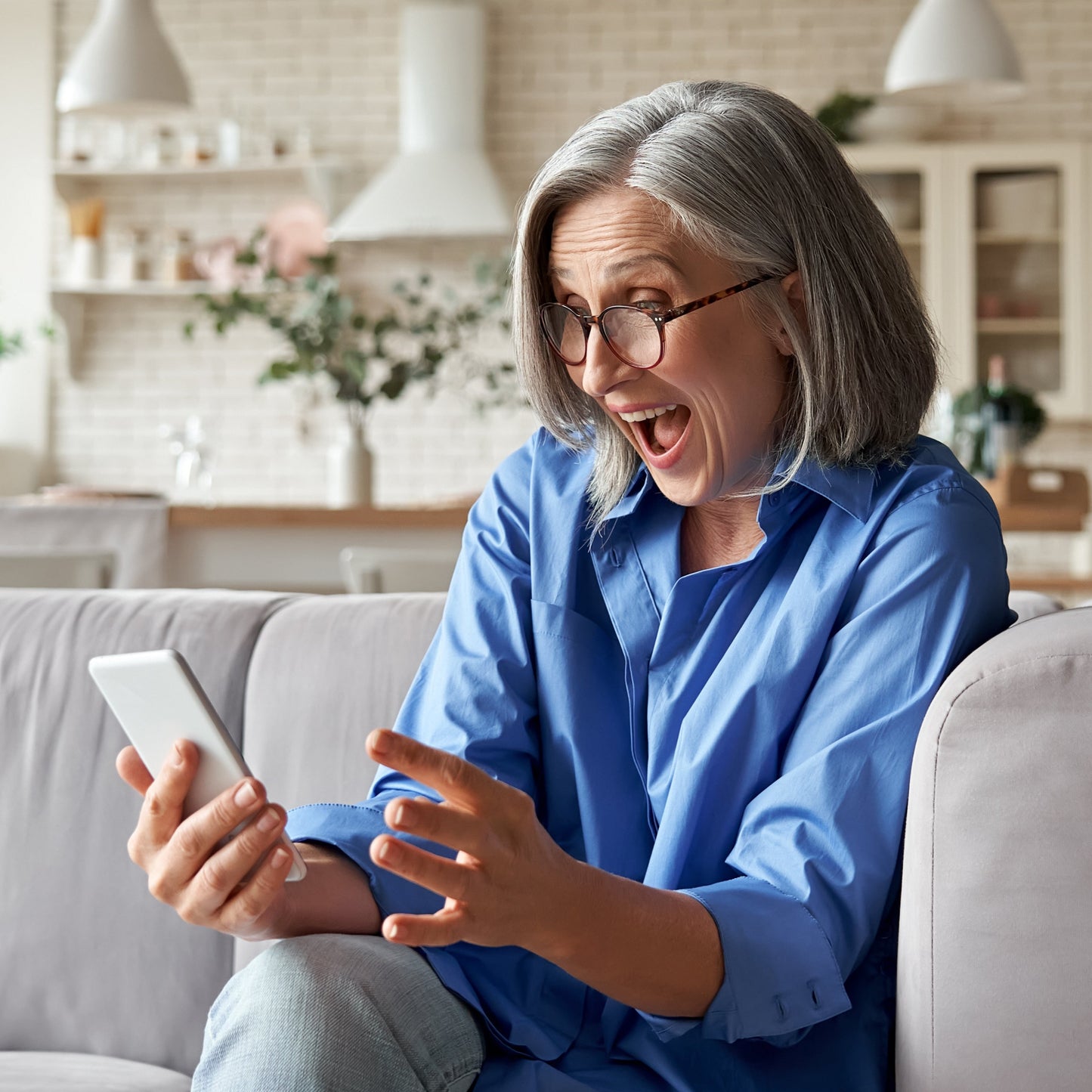 Blaupunkt Guardian Ergonomický Chytrý Telefon Nezávislý na SIM kartě s Funkcí Tísňového Volání