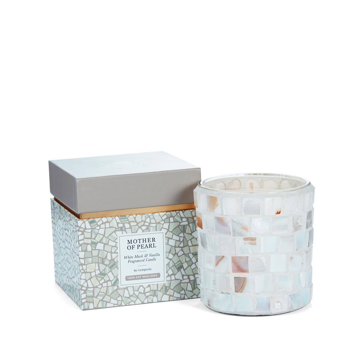 Gemporia Perleťová svíčka s vůní bílého pižma a vanilky | -80% Akce na Šperky