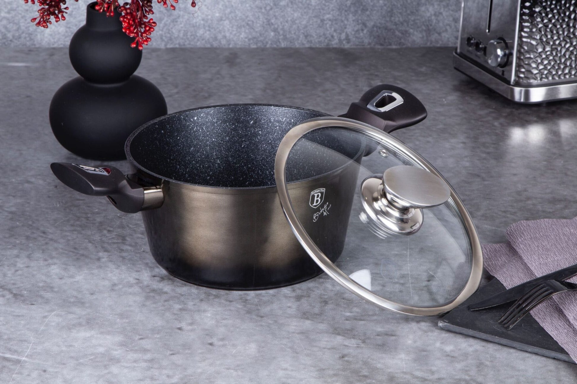Berlinger Haus Metallic Line Shiny Black Edition kastrol s poklicí (2,5 l) 4 