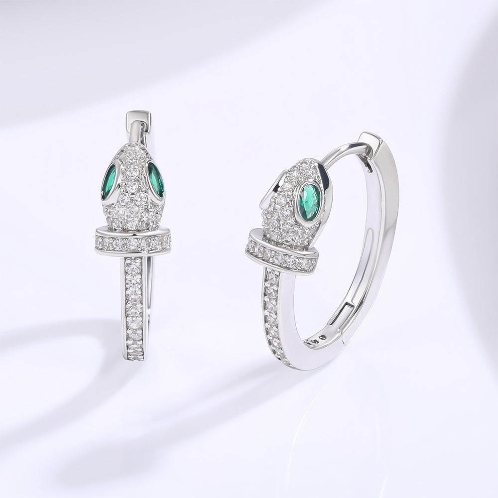 Pozlacená slitina - Náušnice se Zeleným Emporia® Křišťálem a Bílým Emporia® Křišťálem přibližná hmotnost: 10 gramů 1 