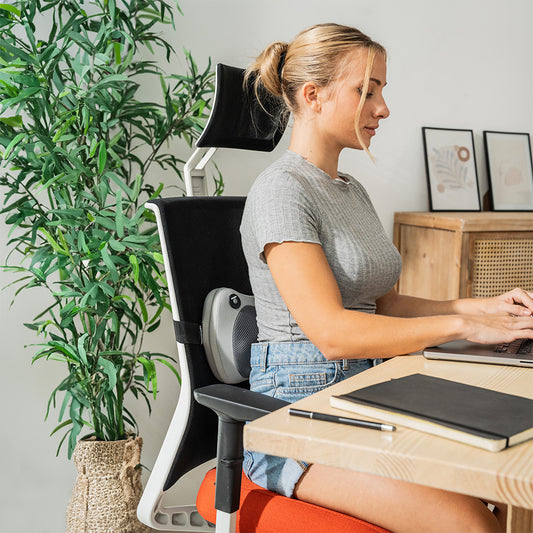 Dobíjecí kompaktní shiatsu masážní přístroj na tělo