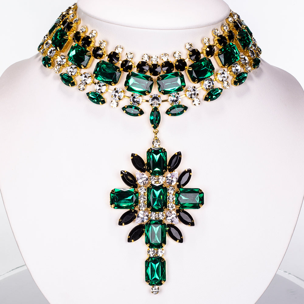 Pozlacená Slitinová Sada se Zeleným Emporia® Křišťálem a Bílým Emporia® Křišťálem ( Náhrdelník+Náušnice ) 5 