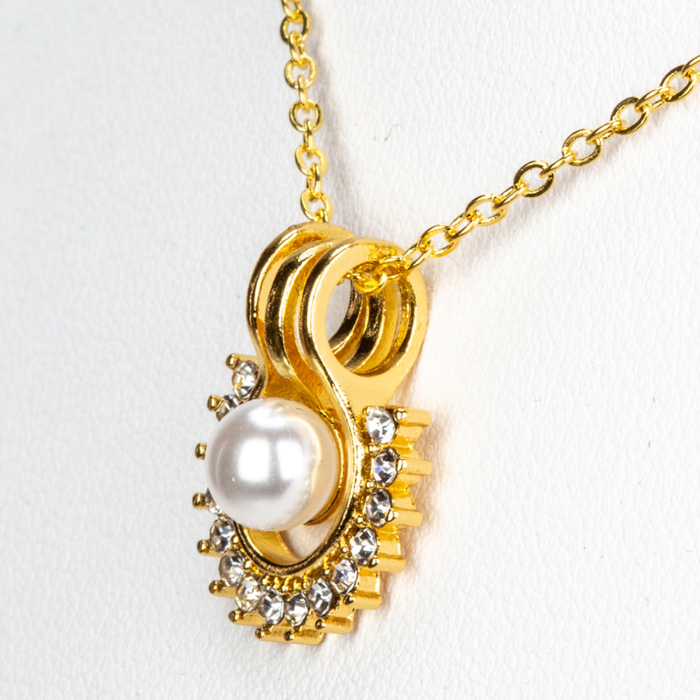 Pozlacená slitina - Sada s Bílou Sladkovodní Perlou a Bílým Emporia® Křišťálem - Karátové číslo: 3.41. přibližná hmotnost: 10 gramů ( Náhrdelník+Náušnice+Přívěsek ) 5 