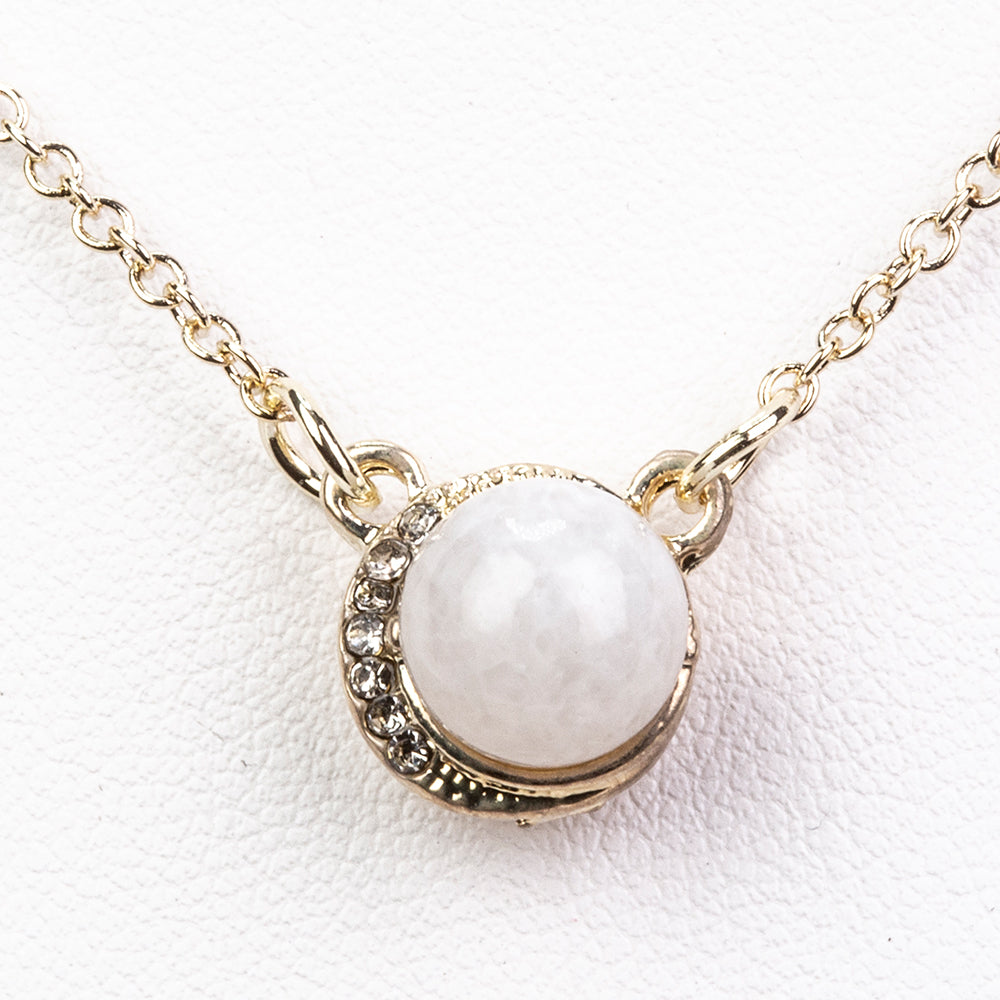 Pozlacený Slitinový Náhrdelník s Duhovým Měsíčním Kamenem a Bílým Emporia® Křišťálem 1 