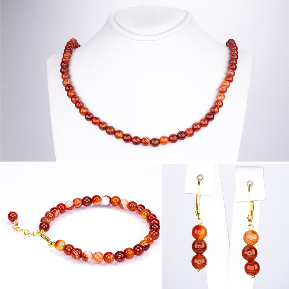 Pozlacené Stříbro 925/1000 - Sada s Červeným Achátem - Karátové číslo: 195.41. přibližná hmotnost: 41.01 gramů ( Náhrdelník+Náušnice+Náramek )