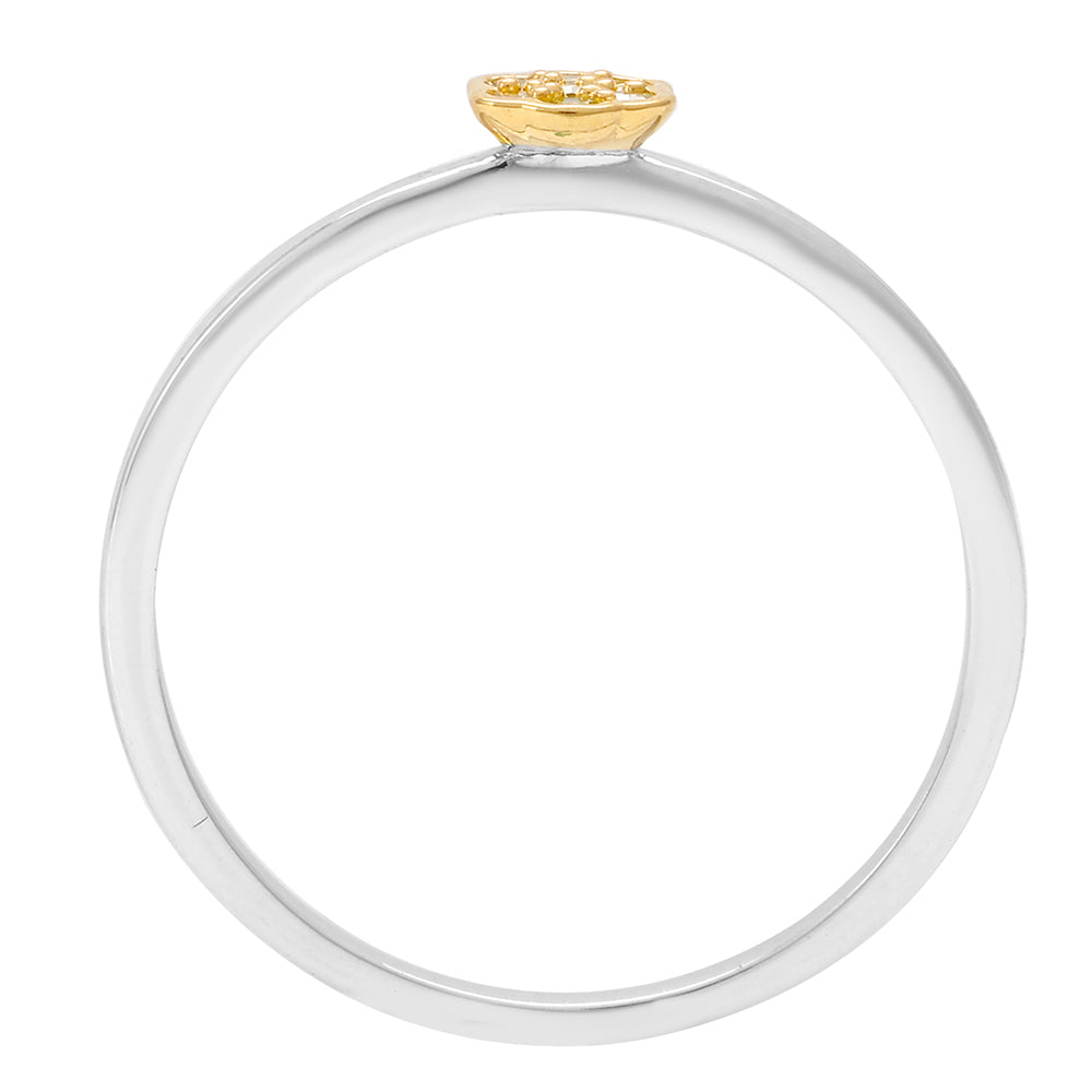 Stříbro 925/1000 - Prsten s Veronský zelený diamantem - Karátové číslo: 0.05. přibližná hmotnost: 1.03 gramů