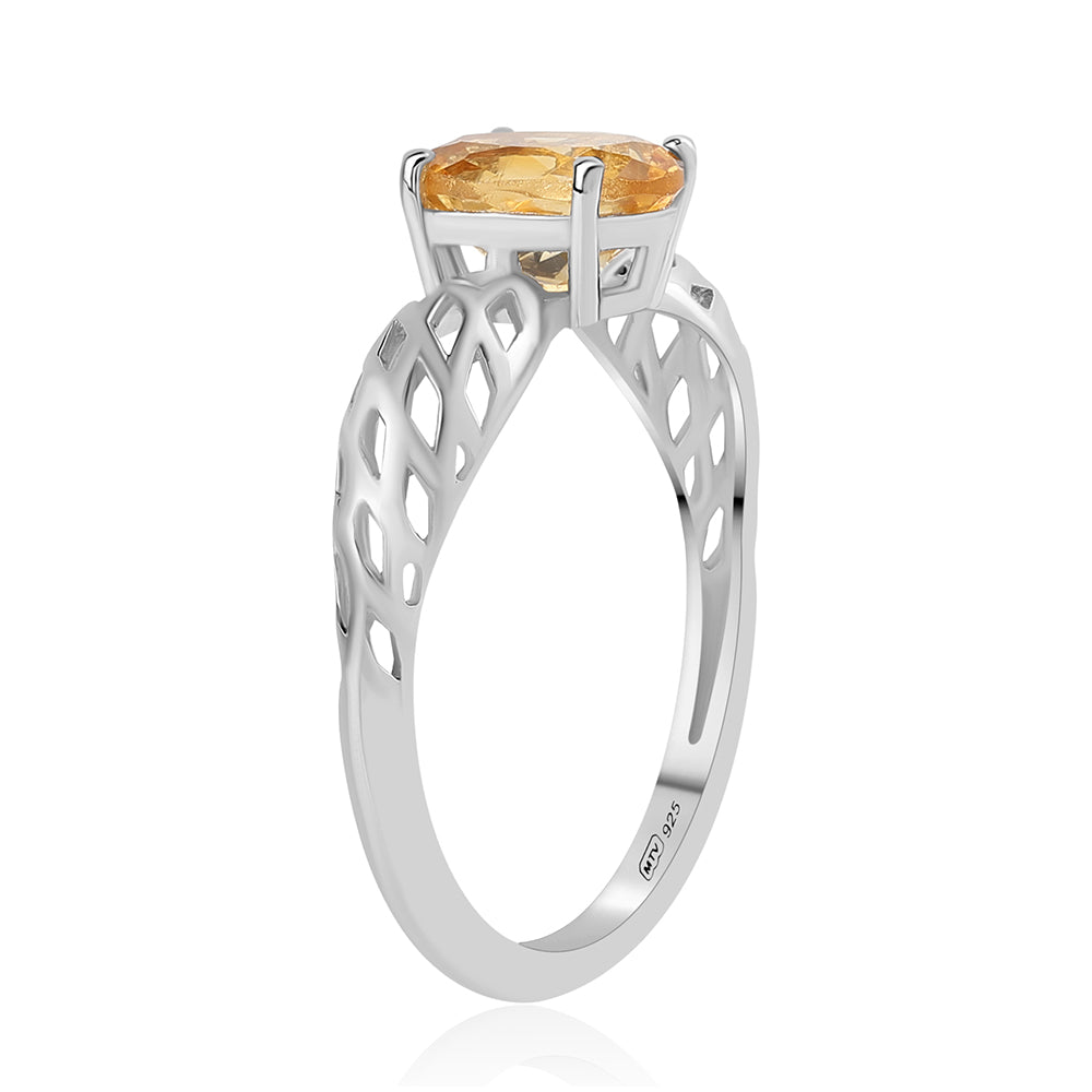 Stříbro 925/1000 - Prsten s Citrínem - Karátové číslo: 1.11. přibližná hmotnost: 1.98 gramů