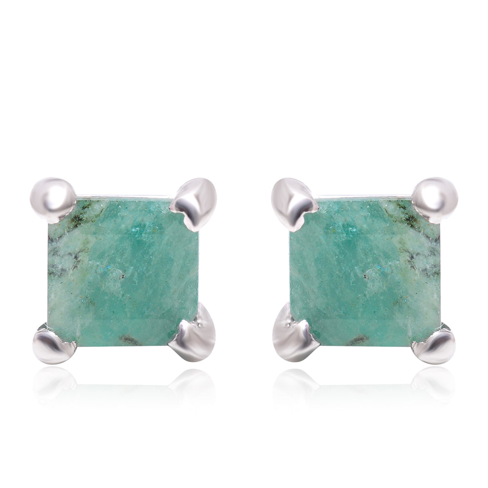 Stříbro 925/1000 - Náušnice s Brazilským Smaragdem - Karátové číslo: 0.5. přibližná hmotnost: 1.06 gramů