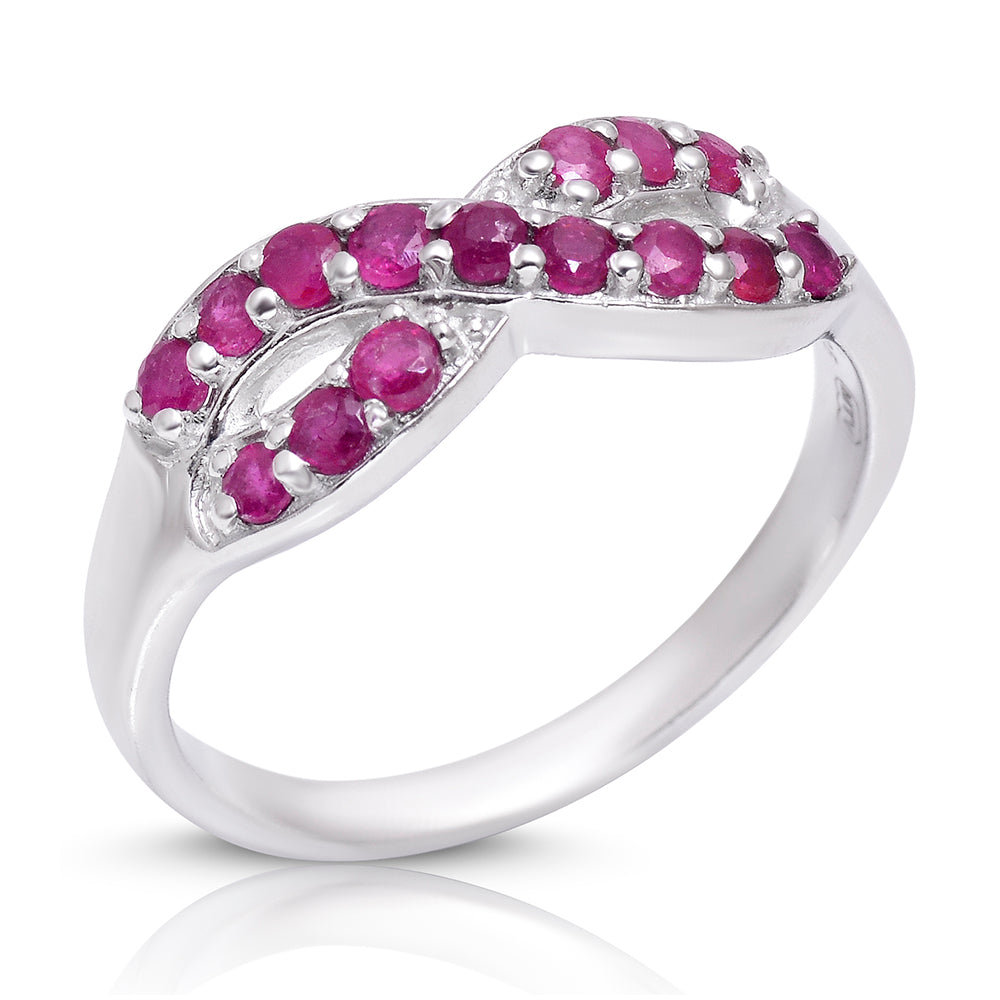 Stříbrný Prsten s Madagaskarským Rubínem