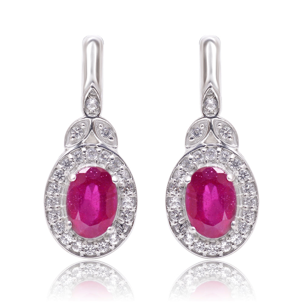 Stříbro 925/1000 - Náušnice s Madagaskarským Rubínem a Bílým Topazem - Karátové číslo: 2.23. přibližná hmotnost: 5.07 gramů