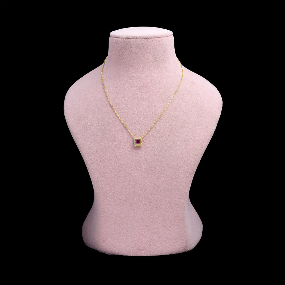 Pozlacené Stříbro 925/1000 - Náhrdelník s Madagaskarským Rubínem a Bílým Topazem - Karátové číslo: 0.72. přibližná hmotnost: 3.88 gramů