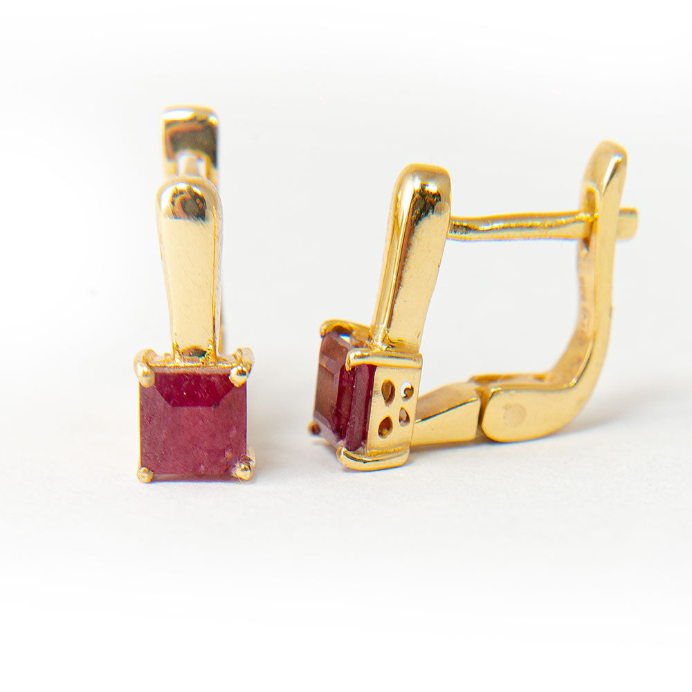 Pozlacené Stříbro 925/1000 - Náušnice s Madagaskarským Rubínem - Karátové číslo: 1.54. přibližná hmotnost: 4.15 gramů 1 