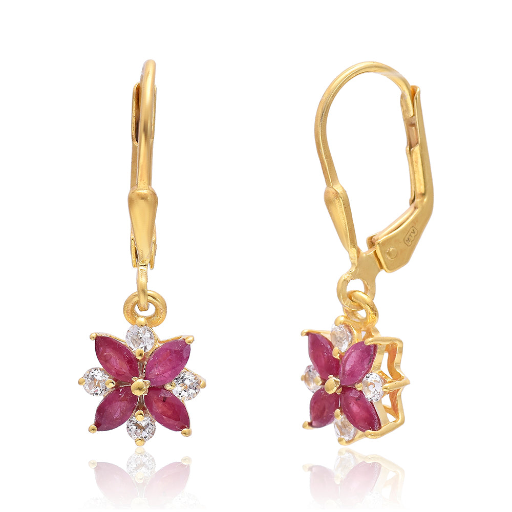 Pozlacené Stříbro 925/1000 - Náušnice s Madagaskarským Rubínem a Bílým Topazem - Karátové číslo: 2.14. přibližná hmotnost: 2.05 gramů