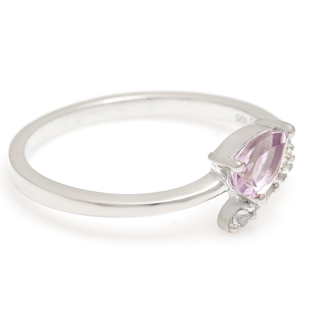 Stříbro 925/1000 - Prsten s Brazilským Ametystem a Bílým Topazem - Karátové číslo: 0.38. přibližná hmotnost: 1.95 gramů
