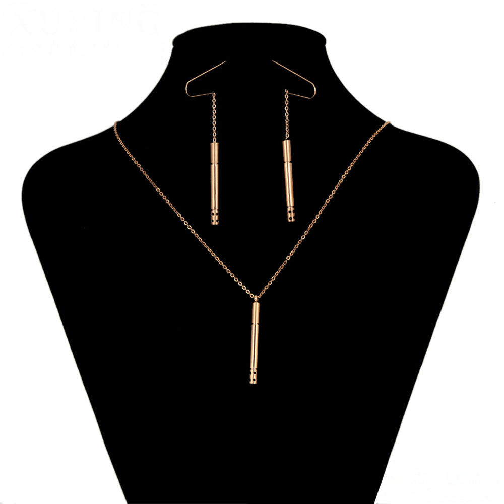 Pozlacená Slitinová Sada s Červeným Emporia® Křišťálem ( Náhrdelník+Náušnice+Přívěsek ) 2 