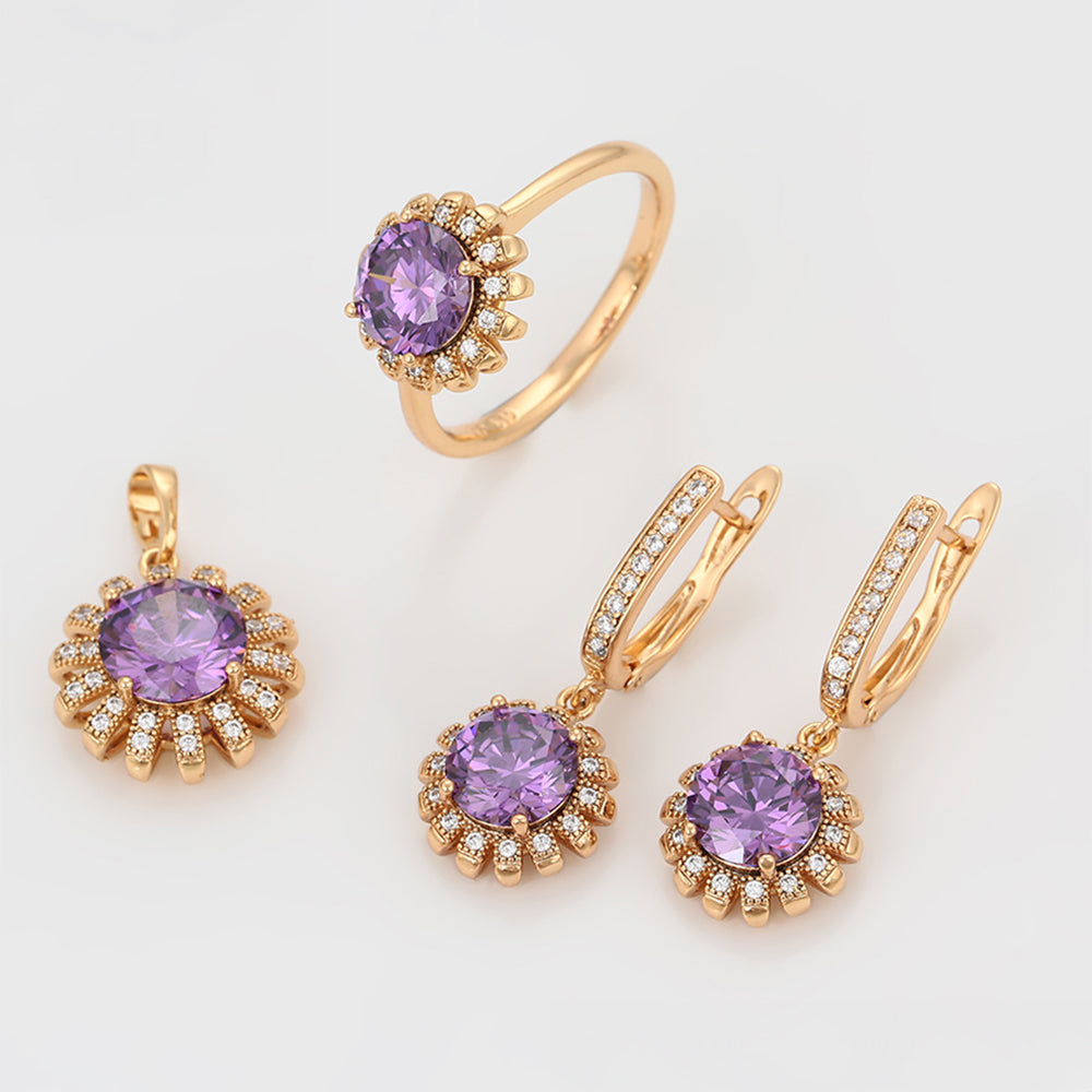 Pozlacená Slitinová Sada s Fialovým Emporia® Křišťálem a Bílým Emporia® Křišťálem ( Náušnice+Prsten+Přívěsek )