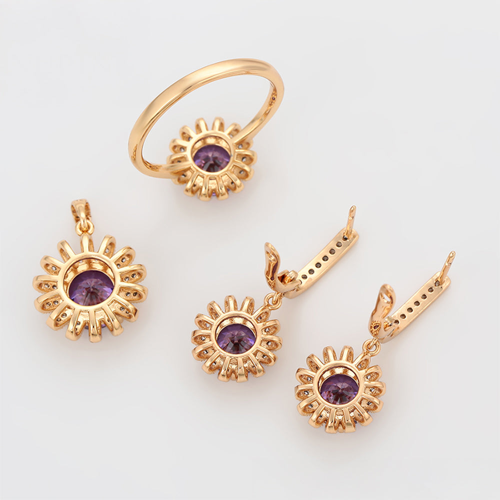 Pozlacená Slitinová Sada s Fialovým Emporia® Křišťálem a Bílým Emporia® Křišťálem ( Náušnice+Prsten+Přívěsek ) 8 