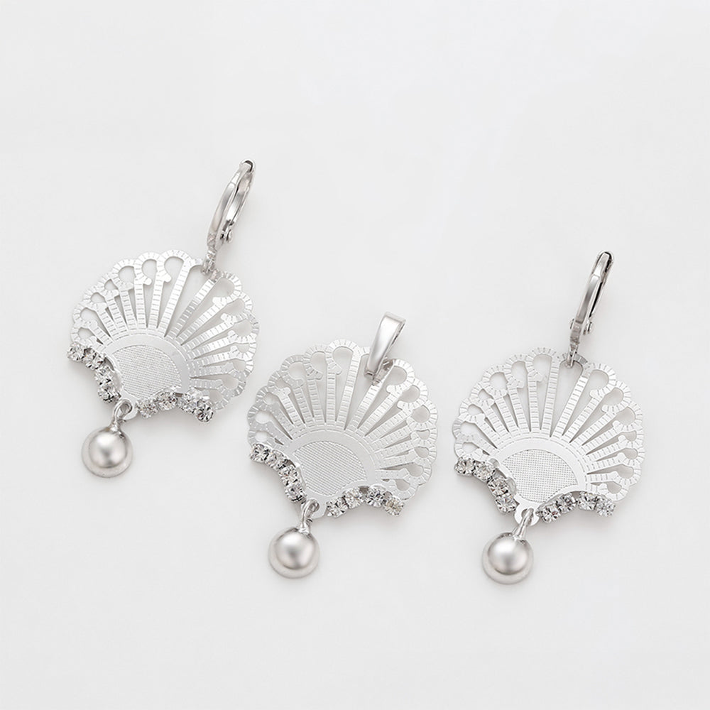 Pozlacená Slitinová Sada s Bílým Emporia® Křišťálem ( Náušnice+Přívěsek )