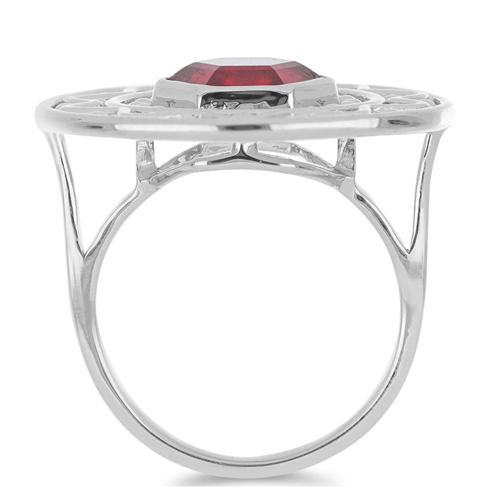 Stříbrný Prsten s Madagaskarským Rubínem