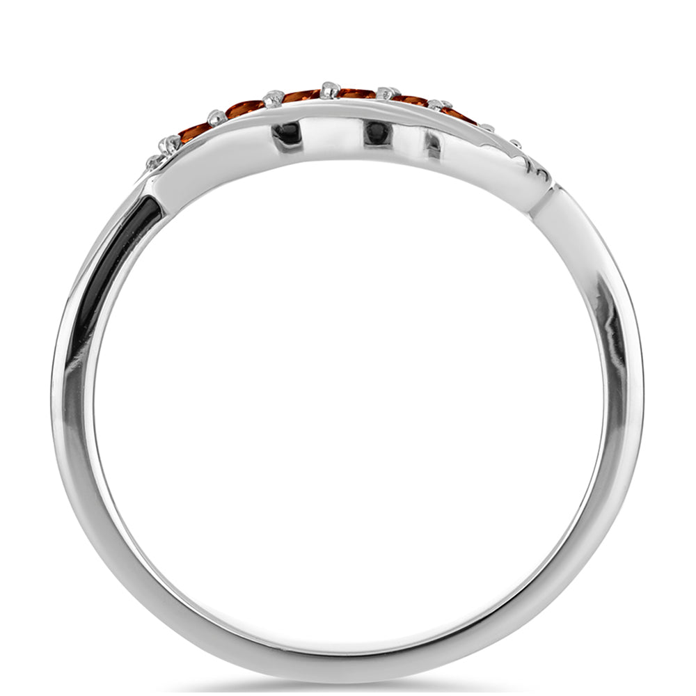 Stříbro 925/1000 - Prsten s Andalusitem - Karátové číslo: 0.23. přibližná hmotnost: 2.82 gramů