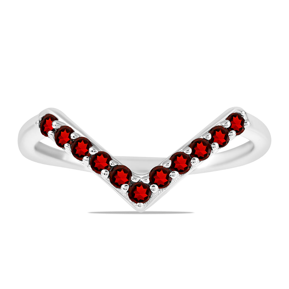 Stříbrný Prsten s Bartonským Granátem