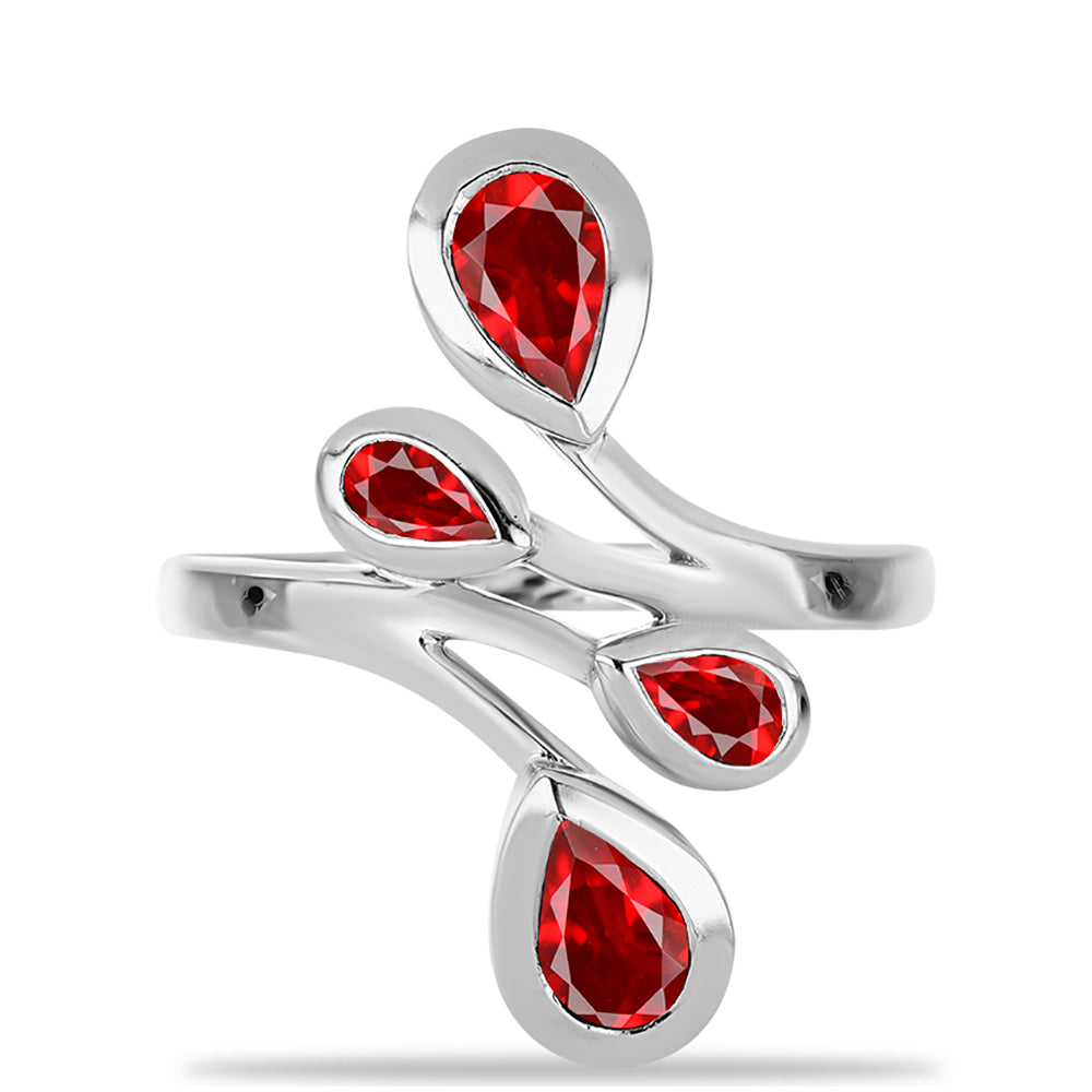 Stříbro 925/1000 - Prsten s Červeným Achátem - Karátové číslo: 1.88. přibližná hmotnost: 4.3 gramů