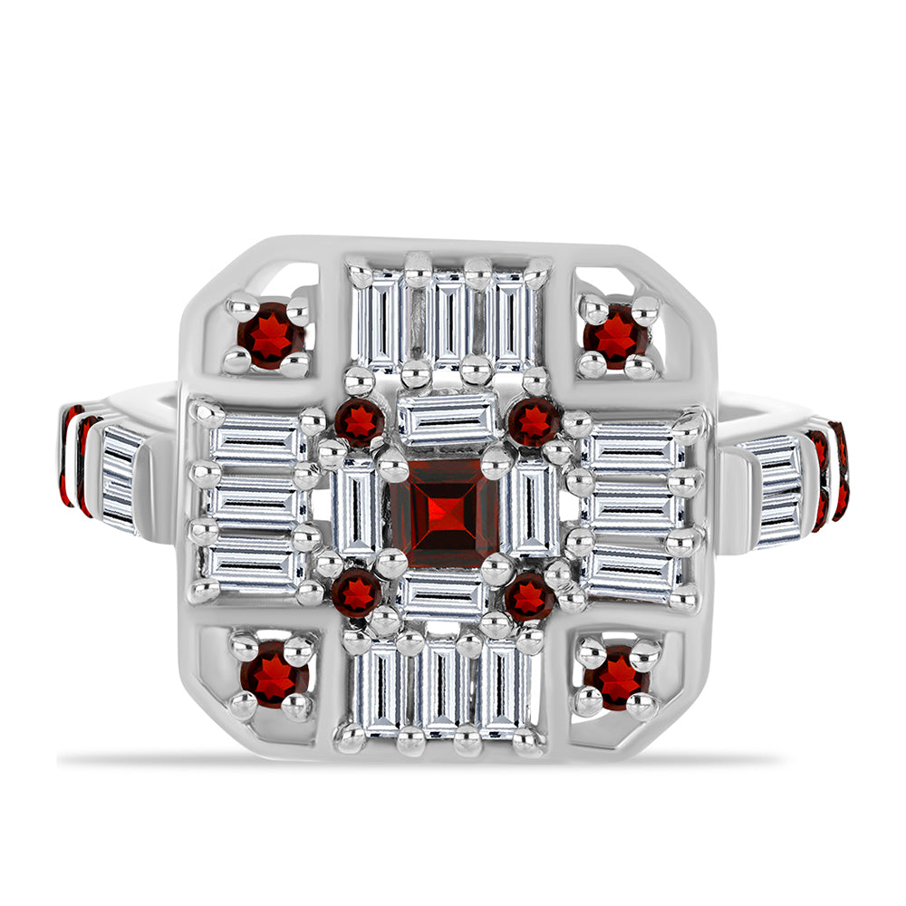 Stříbro 925/1000 - Prsten s Bartonským Granátem a Bílým Zirkonem - Karátové číslo: 2.26. přibližná hmotnost: 5.79 gramů 1 