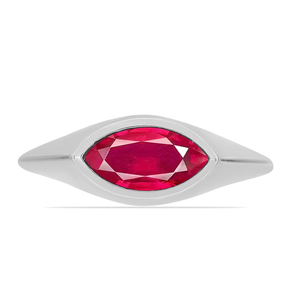 Stříbro 925/1000 Prsten s Madagaskarským Rubínem - Karátové číslo: 1.3. přibližná hmotnost: 2.8 gramů