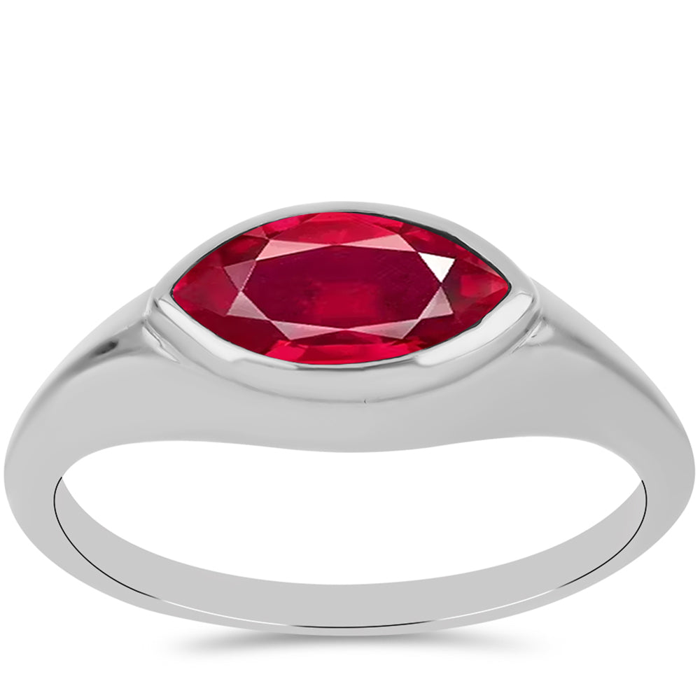 Stříbro 925/1000 Prsten s Madagaskarským Rubínem - Karátové číslo: 1.3. přibližná hmotnost: 2.8 gramů