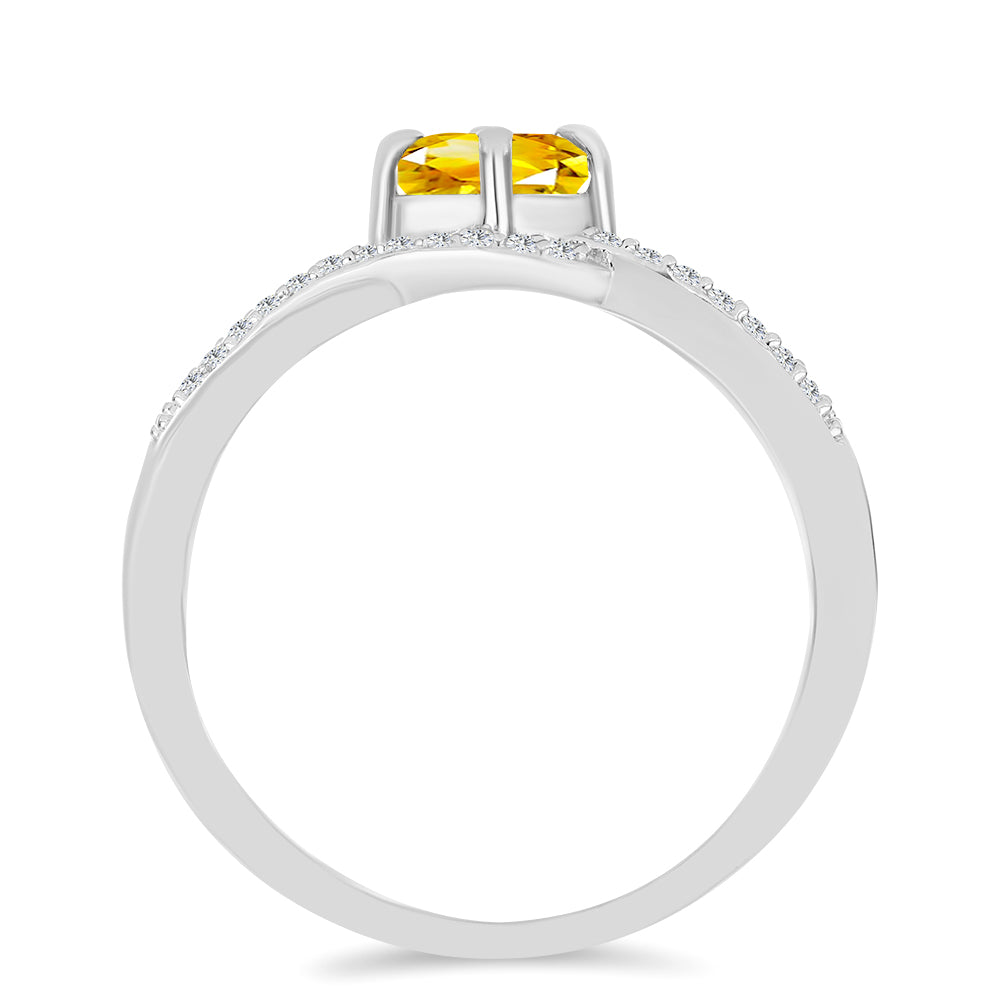 Stříbro 925/1000 - Prsten s Uralským Citrínem a Bílým Topazem - Karátové číslo: 1.1. přibližná hmotnost: 4.03 gramů