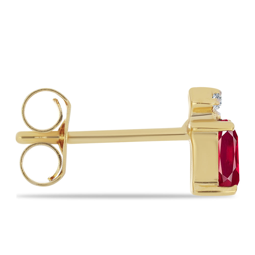 Pozlacené Stříbro 925/1000 - Náušnice s Madagaskarským Rubínem a Bílým Zirkonem - Karátové číslo: 0.75. přibližná hmotnost: 0.95 gramů