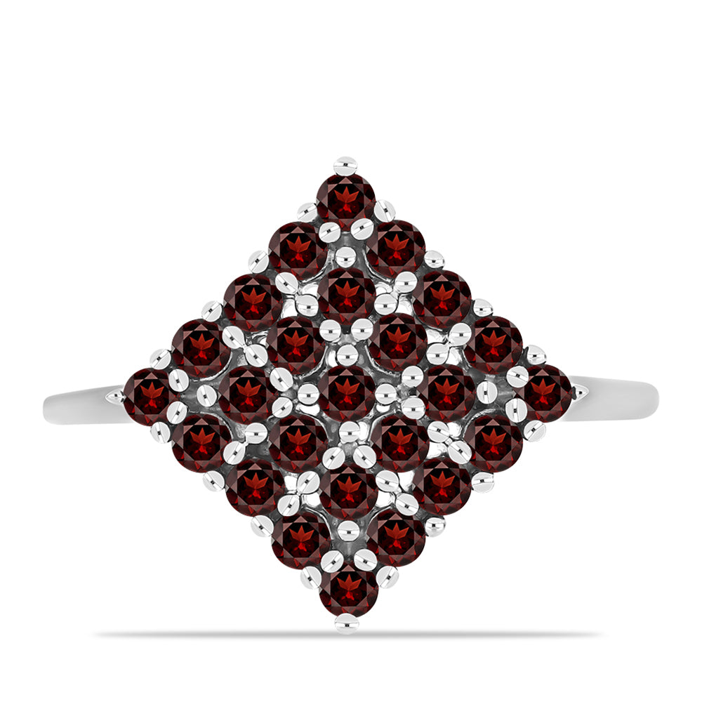 Stříbro 925/1000 - Prsten s Bartonským Granátem - Karátové číslo: 1.13. přibližná hmotnost: 3.13 gramů 1 