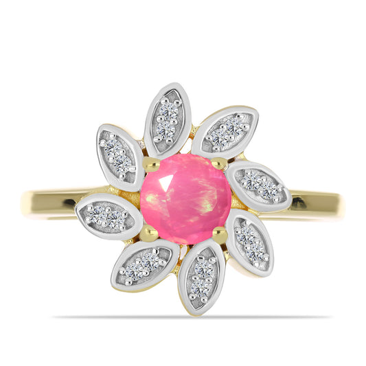 Pozlacený Stříbrný Prsten s Růžovým Etiopským Opálem z Lega Dembi a Bílým Topazem