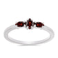 Stříbro 925/1000 - Prsten s Bartonským Granátem - Karátové číslo: 0.6. přibližná hmotnost: 2.01 gramů