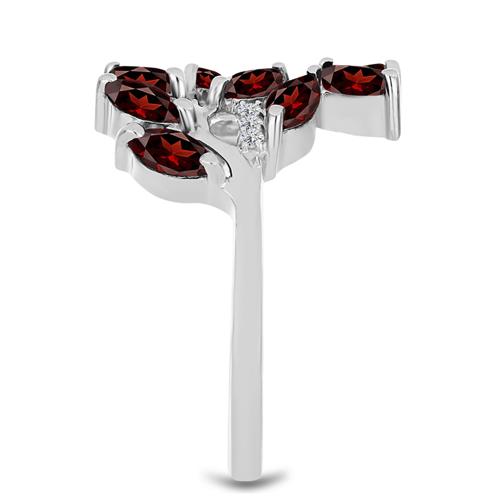 Stříbro 925/1000 - Prsten s Bartonským Granátem a Bílým Topazem - Karátové číslo: 1.83. přibližná hmotnost: 3.65 gramů 4 