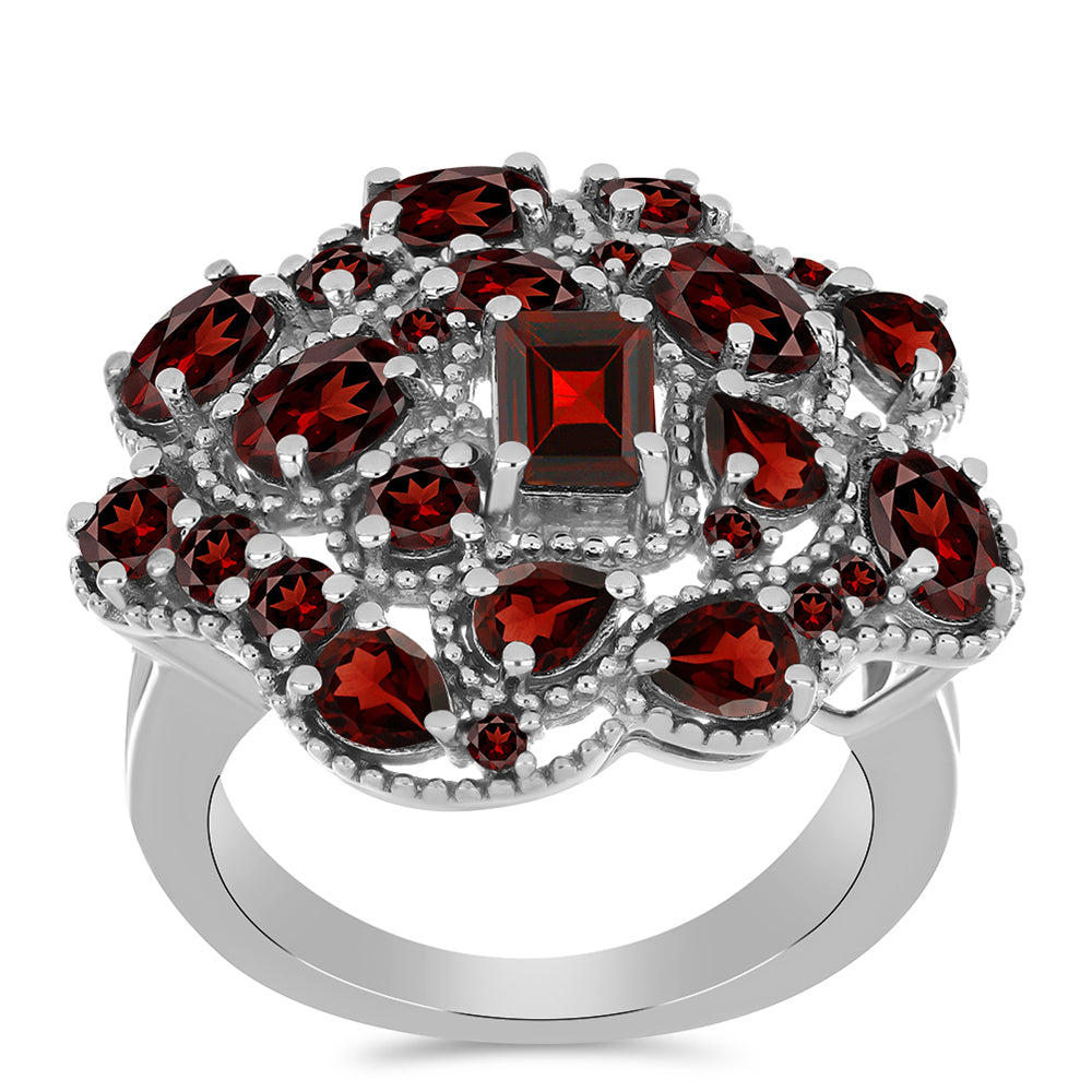 Stříbrný Prsten s Bartonským Granátem