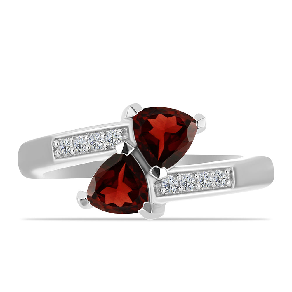 Stříbro 925/1000 - Prsten s Bartonským Granátem a Bílým Topazem - Karátové číslo: 1.13. přibližná hmotnost: 3.38 gramů 1 