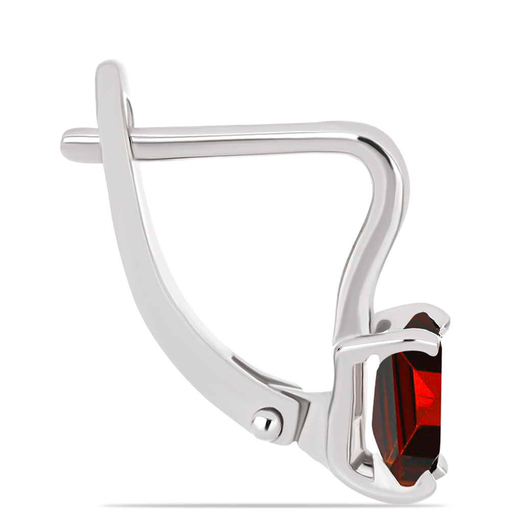 Stříbro 925/1000 Náušnice s Bartonským Granátem - Karátové číslo: 1.35. přibližná hmotnost: 2.31 gramů 2 